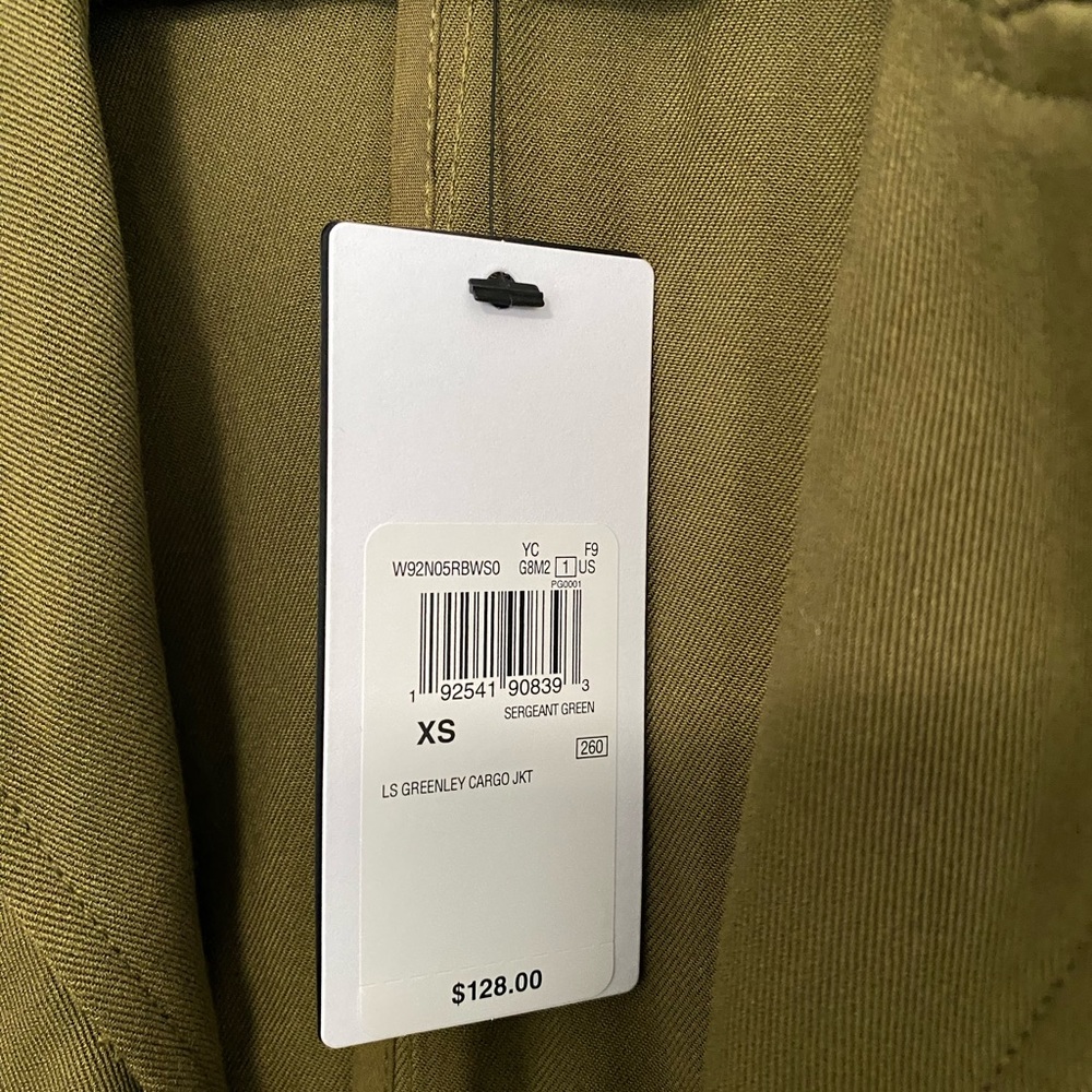 Guess Shacket - Picture 4 of 6